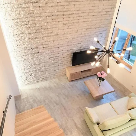 Center Loft By Urban Rent Apartment *